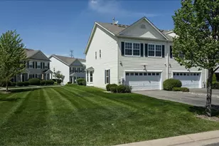 681 Cobblestone Way, Shakopee, MN 55379 - Photo 3