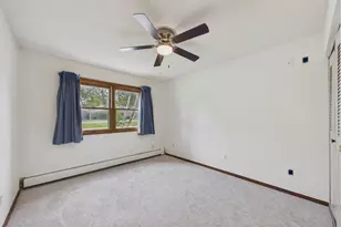 2730 Dale St N, Roseville, MN 55113 - Photo 9