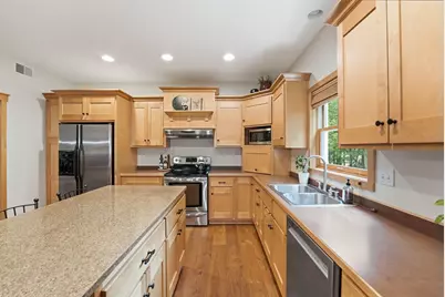 3612 Southridge Court, Saint Cloud, MN 56301 - Photo 13