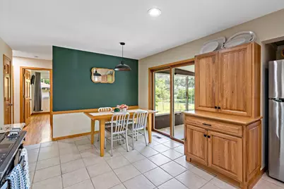 8418 Kell Avenue S, Bloomington, MN 55437 - Photo 15