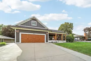 8524 Haeg Dr, Bloomington, MN 55431 - Photo 67