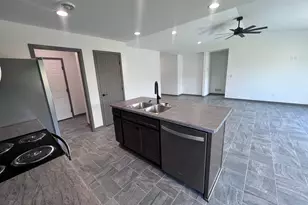 1425 Sunrise Ave SE, Rochester, MN 55904 - Photo 17