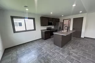 1425 Sunrise Ave SE, Rochester, MN 55904 - Photo 13