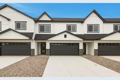 1106 45th Avenue NE, Saint Cloud, MN 56304 - Photo 1