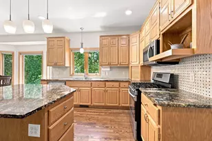 18129 Jarl Ct, Lakeville, MN 55044 - Photo 23