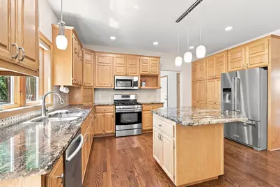 18129 Jarl Court, Lakeville, MN 55044 - Photo 3