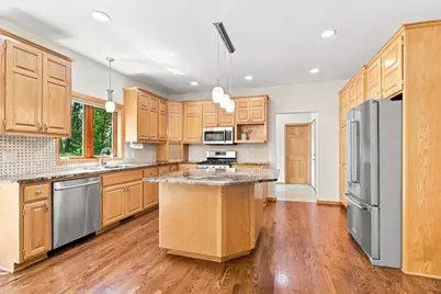 18129 Jarl Court, Lakeville, MN 55044 - Photo 23