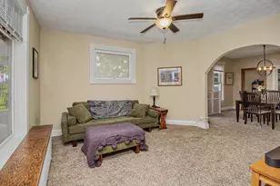 1714 Hewitt Ave, Saint Paul, MN 55104 - Photo 3