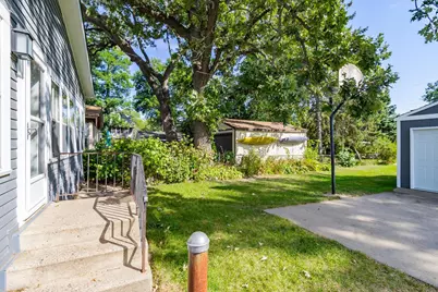 1714 Hewitt Avenue, Saint Paul, MN 55104 - Photo 23