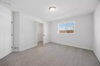 1102 45th Avenue NE, Saint Cloud, MN 56304 - Photo 17