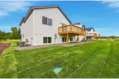 1102 45th Avenue NE, Saint Cloud, MN 56304 - Photo 27