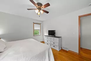 10816 Stanley Ave S, Bloomington, MN 55437 - Photo 27