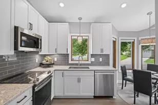 1001 E Travelers Trail, Burnsville, MN 55337 - Photo 15