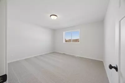 1104 45th Avenue NE, Saint Cloud, MN 56304 - Photo 17
