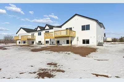 1104 45th Avenue NE, Saint Cloud, MN 56304 - Photo 23