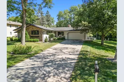 8009 37th Avenue N, New Hope, MN 55427 - Photo 3