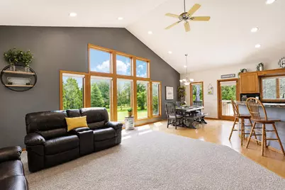 1901 16th Street SW, Austin, MN 55912 - Photo 9