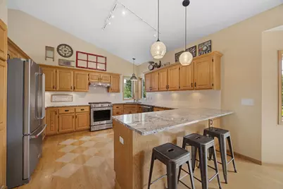 22002 Elm Parkway, Rogers, MN 55374 - Photo 3