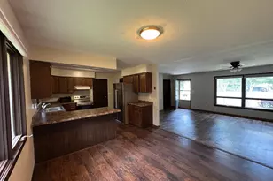 829 10th St SW, Wadena, MN 56482 - Photo 11