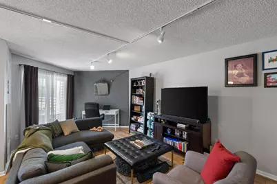 1372 Carling Drive #207, Saint Paul, MN 55108 - Photo 5