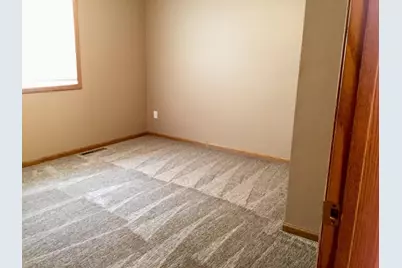 2630 42nd Avenue S, Saint Cloud, MN 56301 - Photo 7