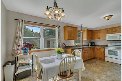 916 River Avenue S, Sauk Rapids, MN 56379 - Photo 5