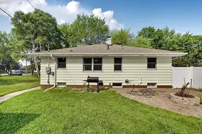 916 River Avenue S, Sauk Rapids, MN 56379 - Photo 25