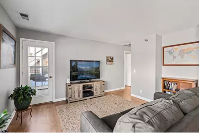 6020 Chasewood Parkway #203, Hopkins, MN 55343 - Photo 5
