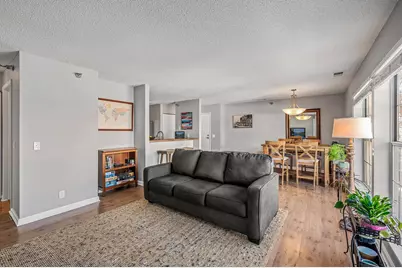 6020 Chasewood Parkway #203, Minnetonka, MN 55343 - Photo 5