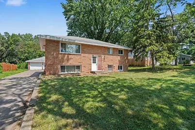 49 91st Lane NE, Blaine, MN 55434 - Photo 5