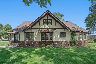 4100 Vera Cruz Ave N, Robbinsdale, MN 55422 - Photo 1