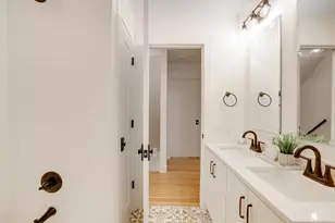 15801 Day Pl, Minnetonka, MN 55345 - Photo 29