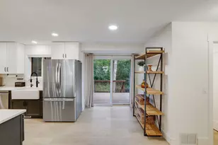15801 Day Pl, Minnetonka, MN 55345 - Photo 19