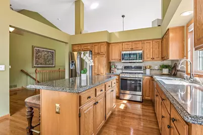 16355 42nd Avenue N, Plymouth, MN 55446 - Photo 9