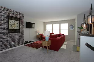 850 Mount Curve Blvd, Saint Paul, MN 55116 - Photo 15
