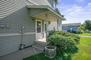 1501 127th Ln NE, Blaine, MN 55449 - Photo 3