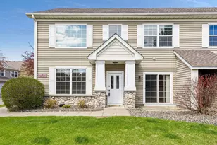 18900 96th Pl N, Maple Grove, MN 55311 - Photo 3