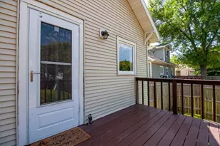 102 W Beech Ave W, Fergus Falls, MN 56537 - Photo 3