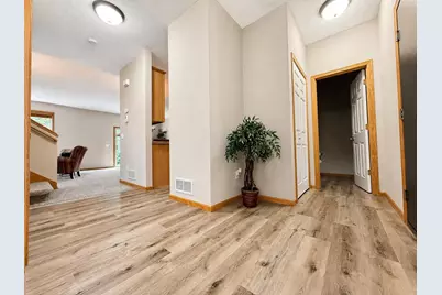 5675 200th Street W #703, Farmington, MN 55024 - Photo 5