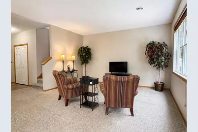 5675 200th Street W #703, Farmington, MN 55024 - Photo 7