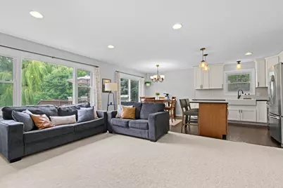 8648 N Zinnia Way, Maple Grove, MN 55369 - Photo 9