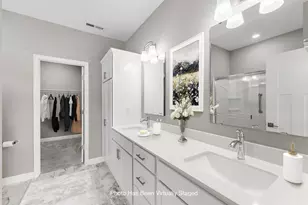 7609 Upper 38th St N, Oakdale, MN 55128 - Photo 11