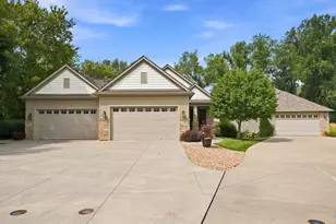 2674 Bartylla Ct, White Bear Lake, MN 55110 - Photo 51