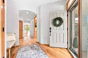 2674 Bartylla Ct, White Bear Lake, MN 55110 - Photo 5