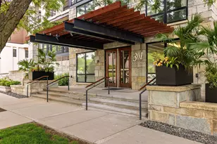 301 Kenwood Pkwy, Minneapolis, MN 55403 - Photo 3