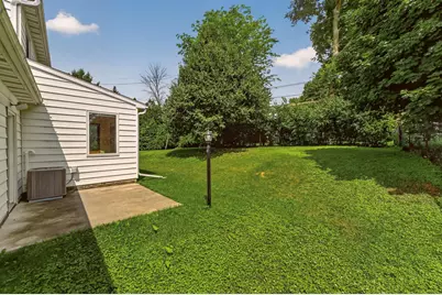 1009 19th Street NE, Rochester, MN 55906 - Photo 3