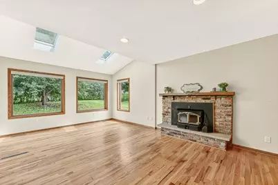 1009 19th Street NE, Rochester, MN 55906 - Photo 9