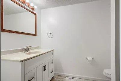 9200 Harkness Avenue S, Cottage Grove, MN 55016 - Photo 11