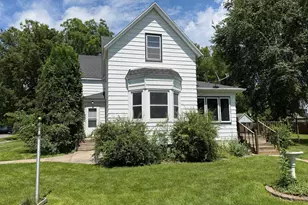 411 16th St S, Benson, MN 56215 - Photo 3