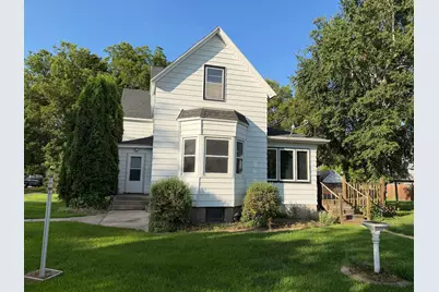 411 16th Street S, Benson, MN 56215 - Photo 3